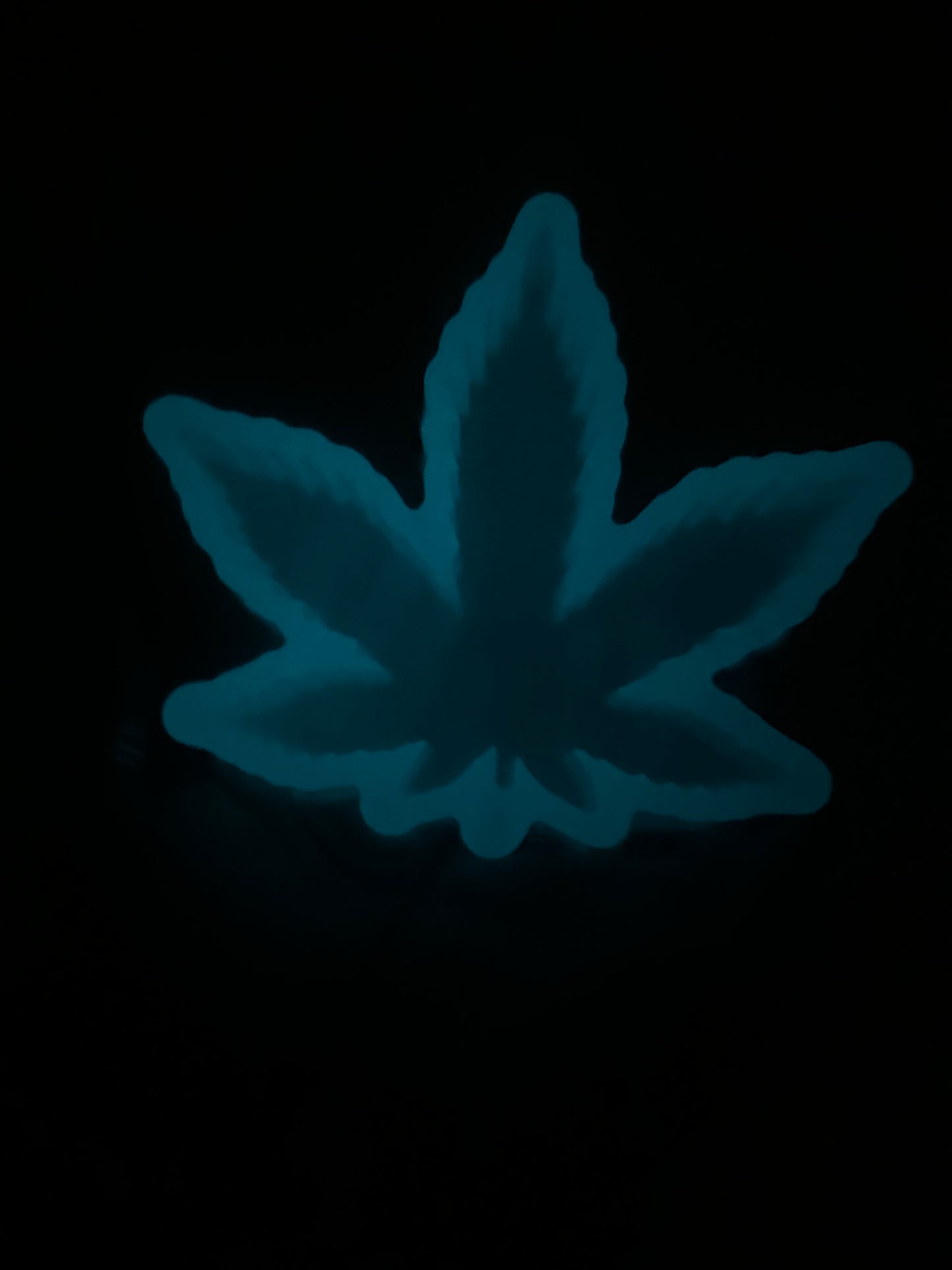 Blue Glow in the dark hemp ashtray