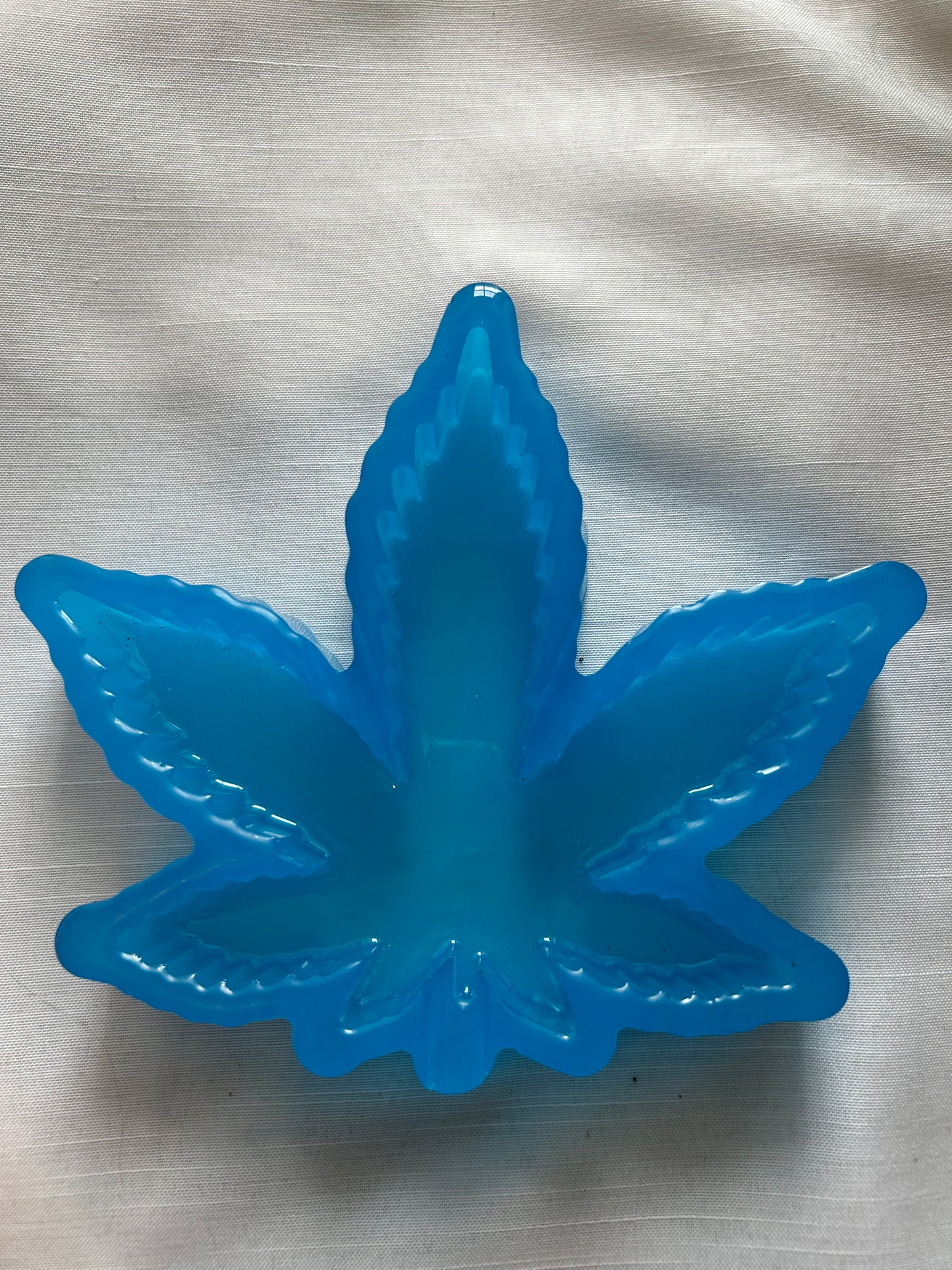 Blue Glow in the dark hemp ashtray