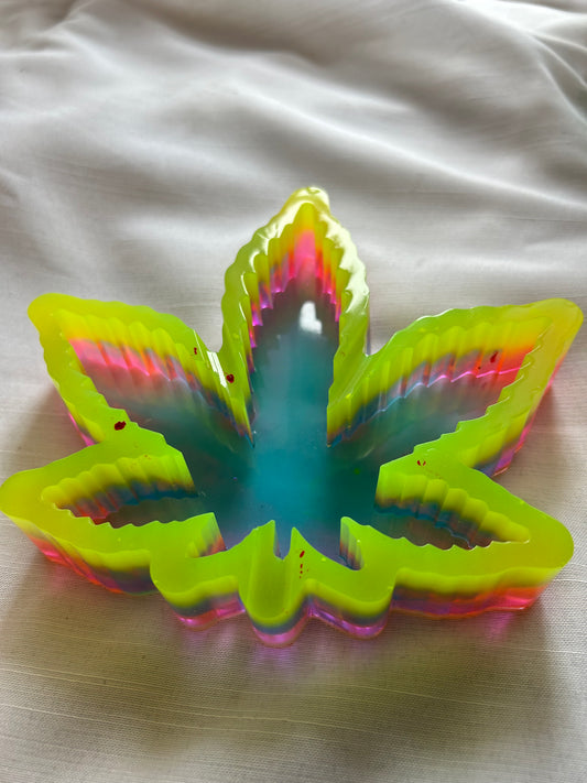 Rainbow glow in the dark hemp ashtray