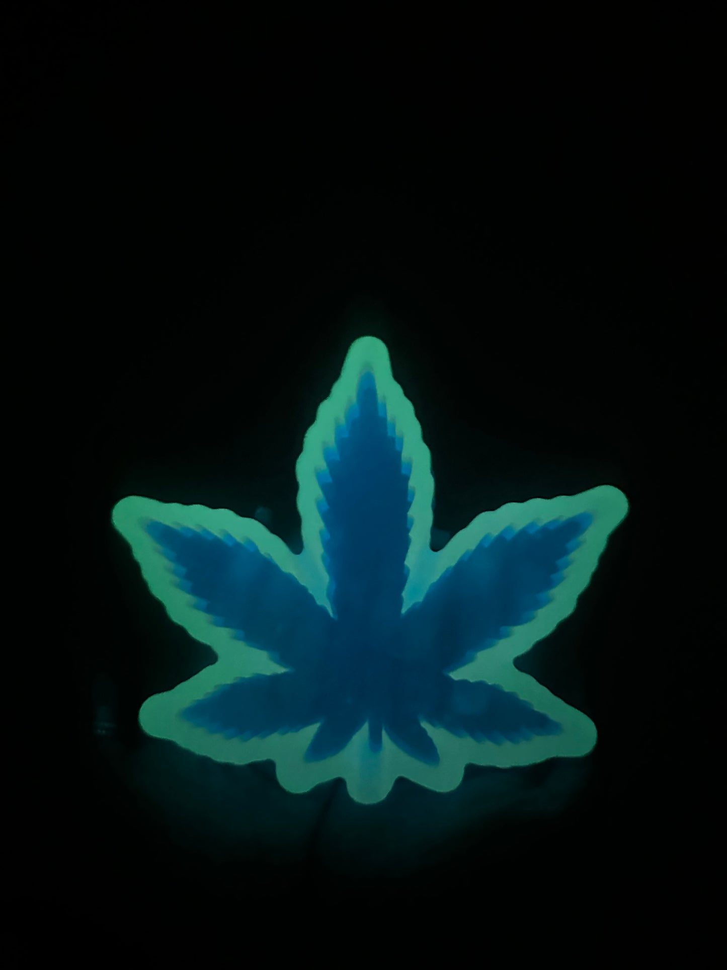 Glow in the dark ashtray